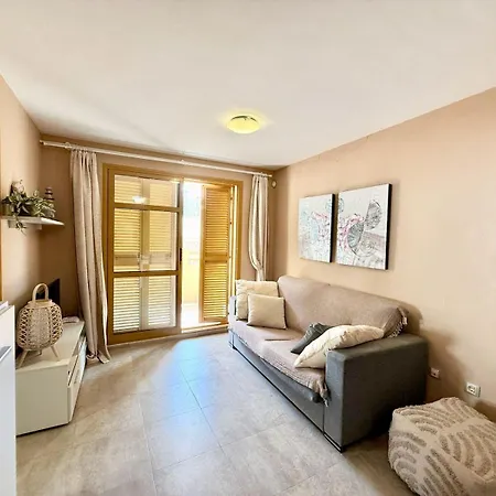 Cerezos Sierra Cortina Apartment *
