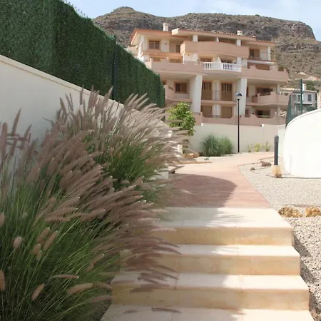 Apartment Cerezos Sierra Cortina *